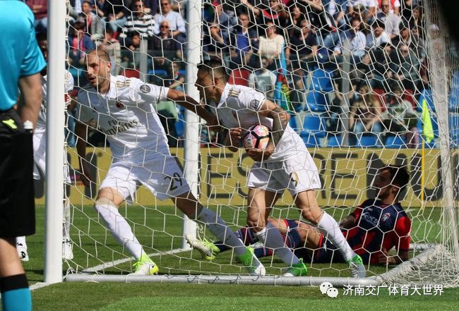  博洛尼亚铁闸重伤休战，意甲最稳防线出现裂痕  